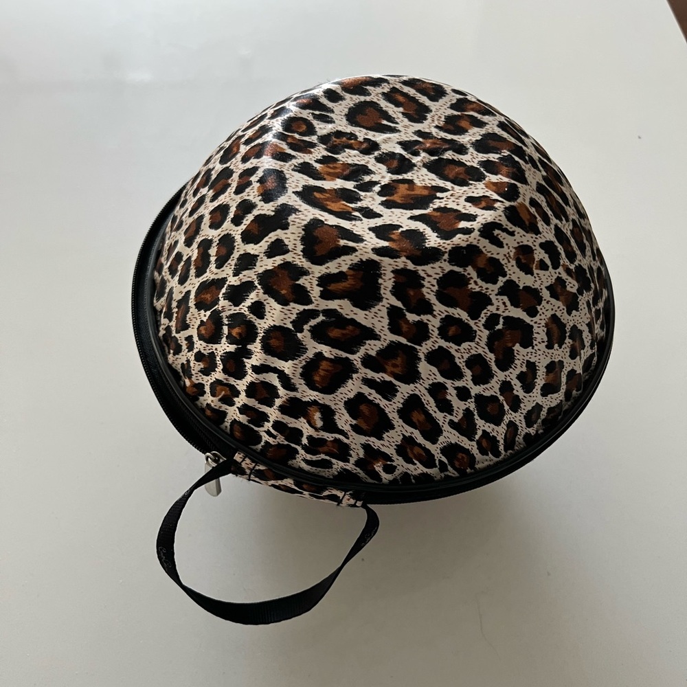 Cheetah cupcase travel case